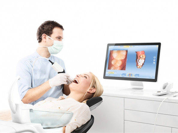 From a traditional dental impression to an intraoral scan, which one is right for you?